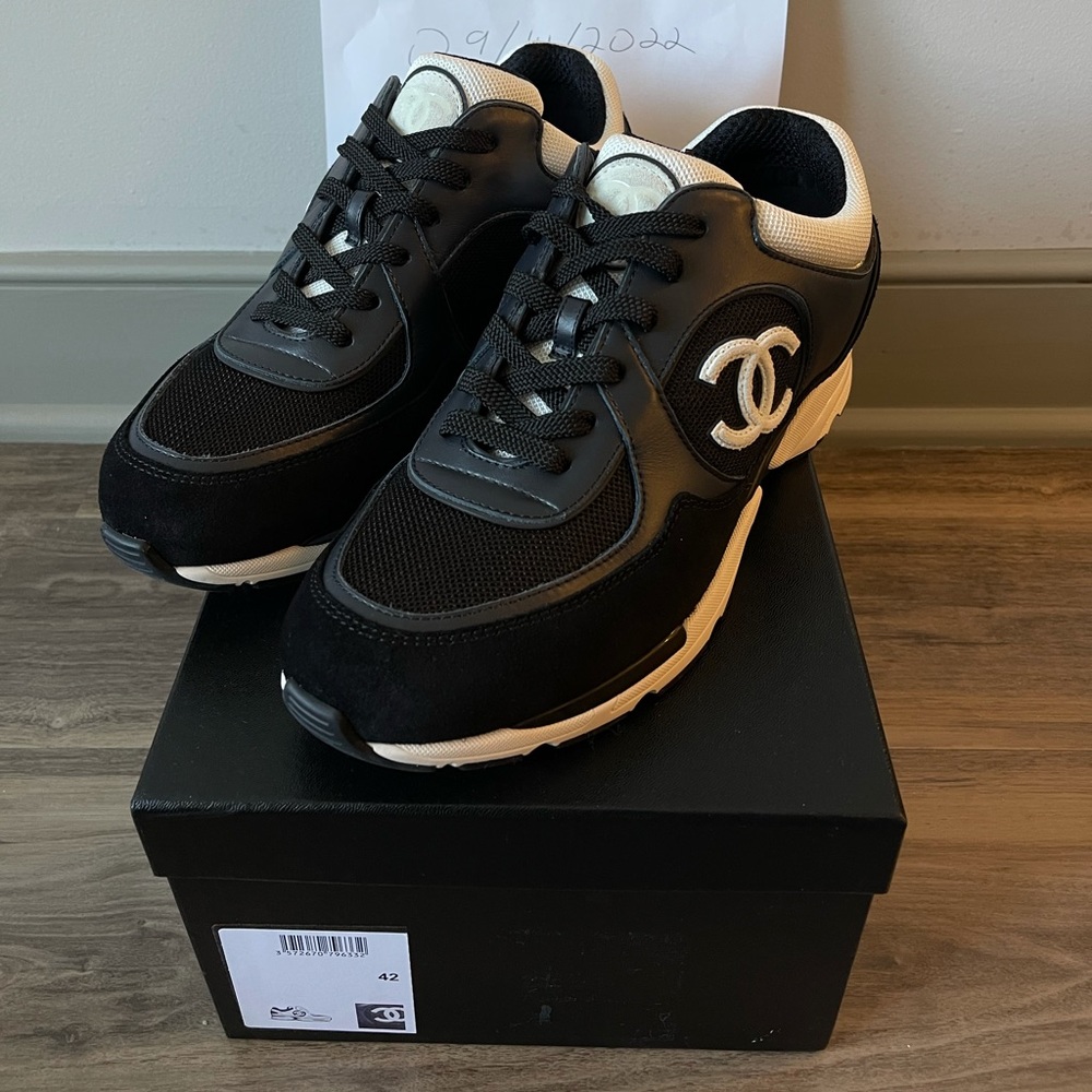 Chanel Trainers 42 Black/White